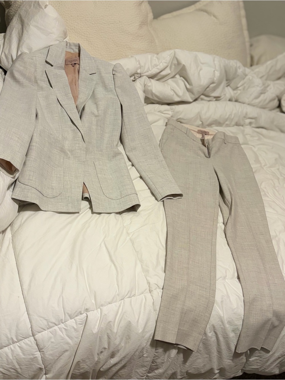 Rebecca Taylor Light Gray Tailored Women's Suit Blazer & Pants